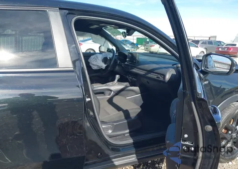 2024 Honda Hr-V 2Wd Sport/2Wd Sport W/O Bsi from USA, damaged, VIN 3CZRZ1H54RM733482